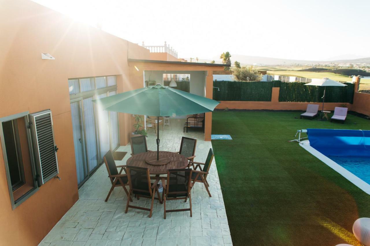 Eco Villa White Suite With Climatized Pool Caleta De Fuste Dış mekan fotoğraf