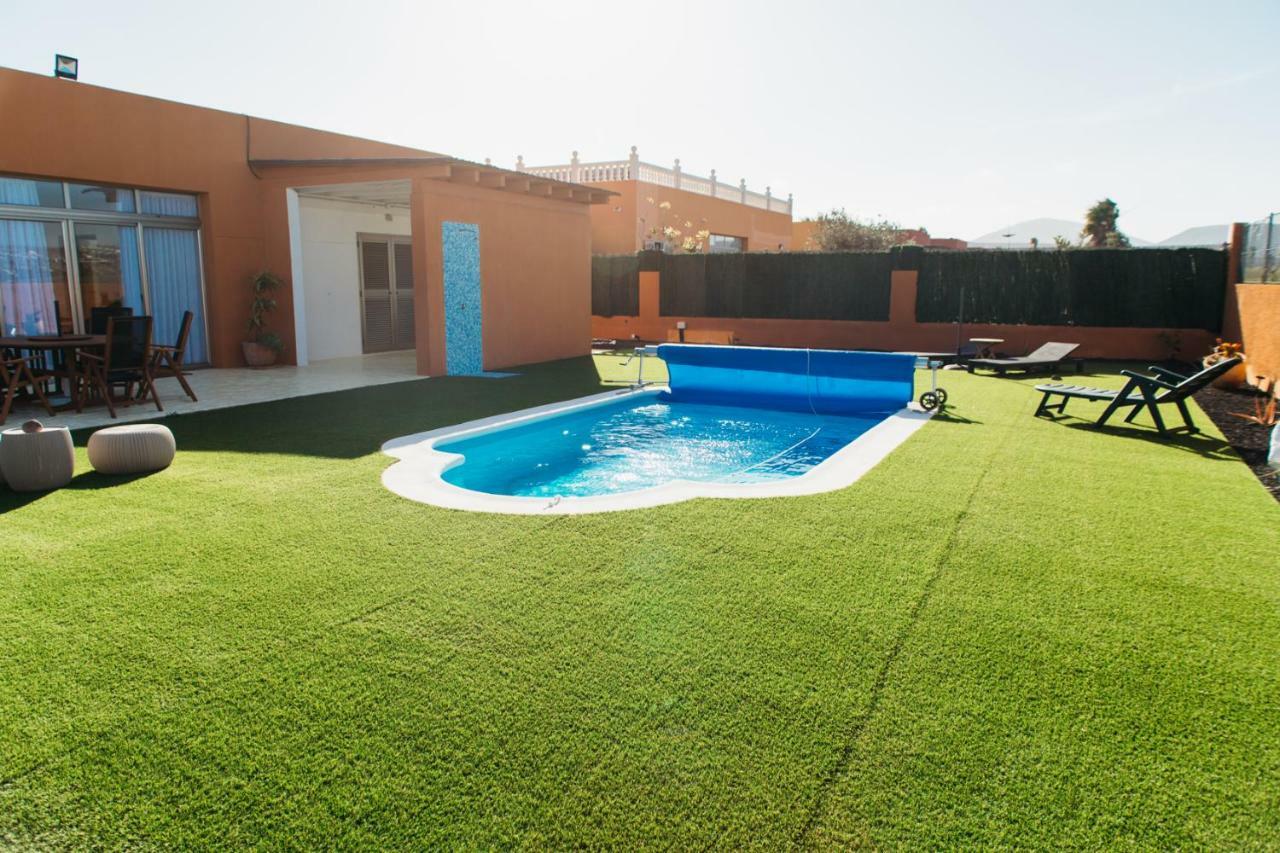 Eco Villa White Suite With Climatized Pool Caleta De Fuste Dış mekan fotoğraf